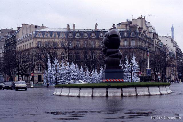 09_Botero30paris92.jpg