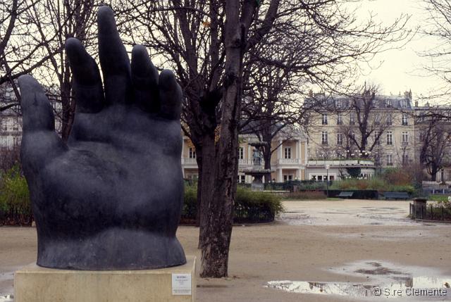 11_Botero16paris92.jpg